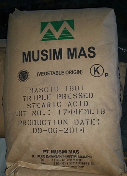 stearic acid 40%