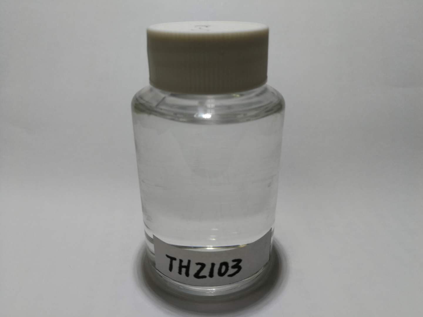 3,4-环氧环己基甲基-3,4-环氧环己基甲酸酯TH2103