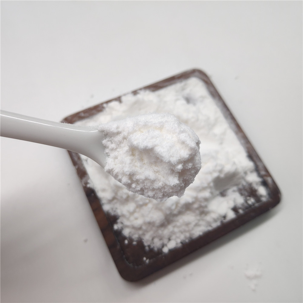 Polymeric sterically hindered phenol 99%
