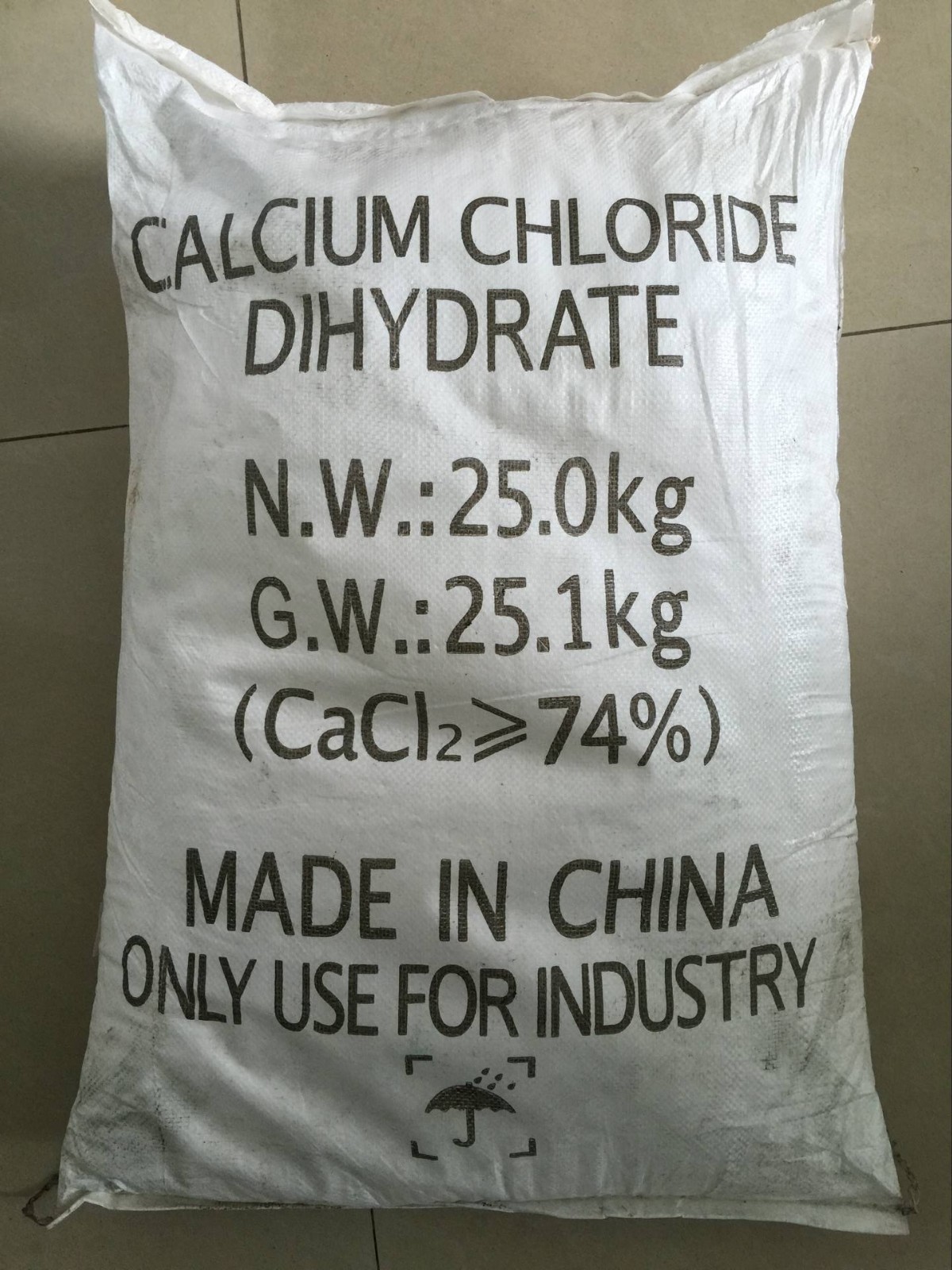 calcium chloride dihydrate 74%