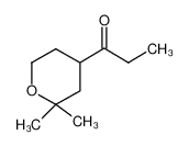 1-(2,2-dimethyloxan-4-yl)propan-1-one 77642-82-1