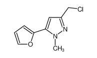 3-(chloromethyl)-5-(furan-2-yl)-1-methylpyrazole 876316-48-2